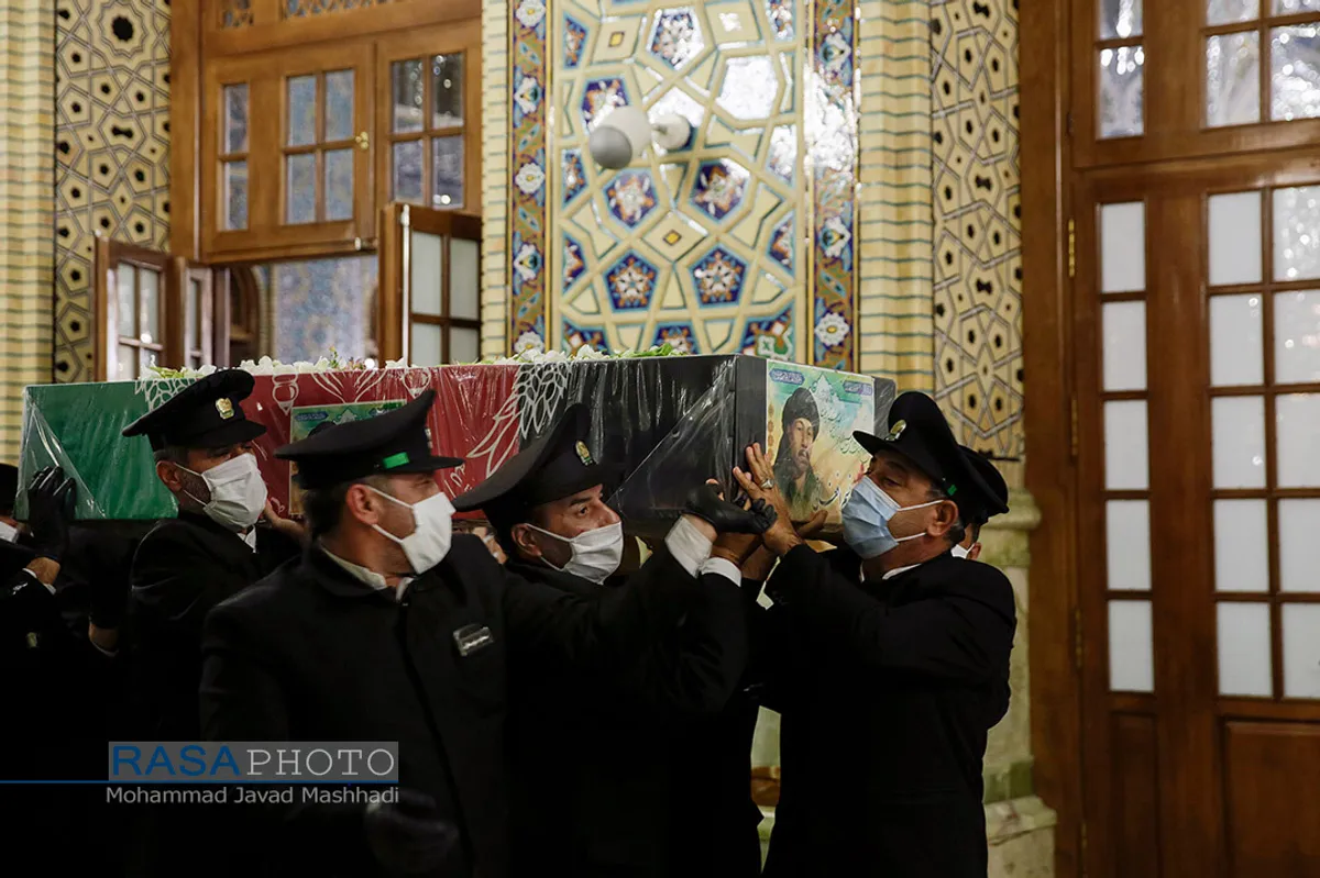 وداع با پیکر شهید نسیم افغانی در حرم مطهر رضوی&lrm;