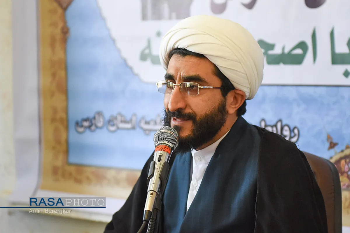 نشست خبری مدیر حوزه&zwnj;های علمیه استان فارس&lrm;