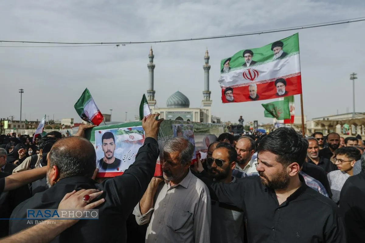 تشییع بسیجی شهید محسن گرایی