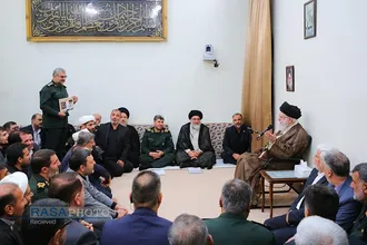دیدار دست&zwnj;اندرکاران کنگره ملی شهدای استان کهگیلویه و بویر احمد با رهبر انقلاب
