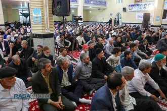 مراسم بزرگداشت روحانی شهید اکبر مهدی&zwnj;زاده در روستای طزرک&lrm; قزوین