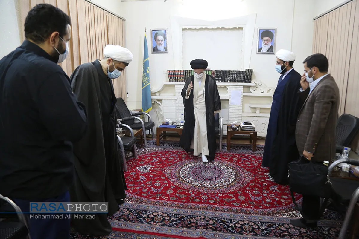 دیدار مدیرعامل خبرگزاری رسا با آیت الله حسینی بوشهری