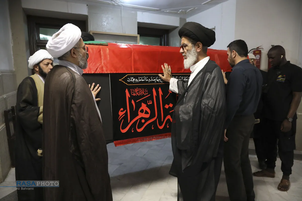 تشییع پیکر حضرت آیت الله شبیری زنجانی در قم
