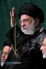 مراسم عزاداری حضرت اباعبدالله الحسین (علیه&zwnj;السلام) در شب تاسوعا با حضور رهبر انقلاب
