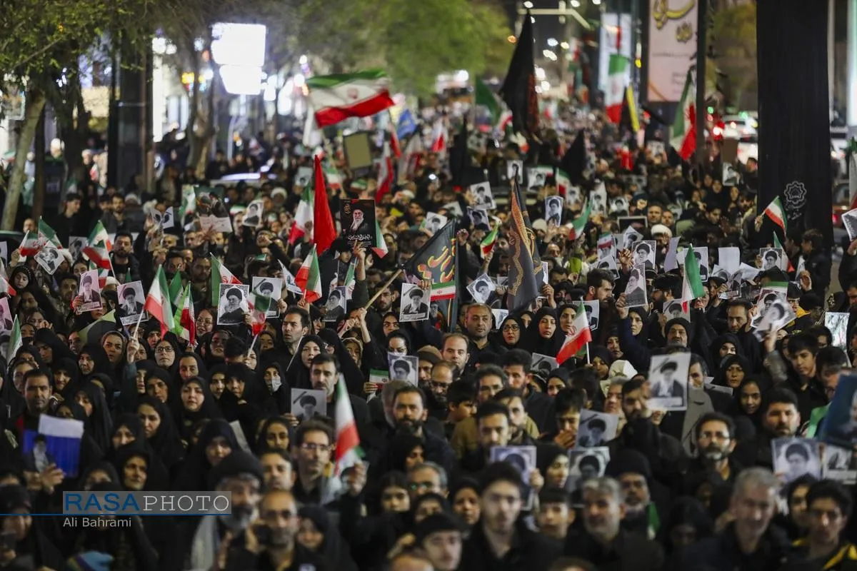 خروش انتقامی مردم قم در شب عزاداری شهادت امام خامنه&zwnj;ای (قدس&zwnj;سره) -۲