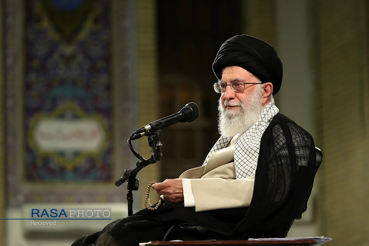 دیدار جمعی از دانشجویان و نمایندگان تشکل&zwnj;های دانشجویی با رهبر انقلاب