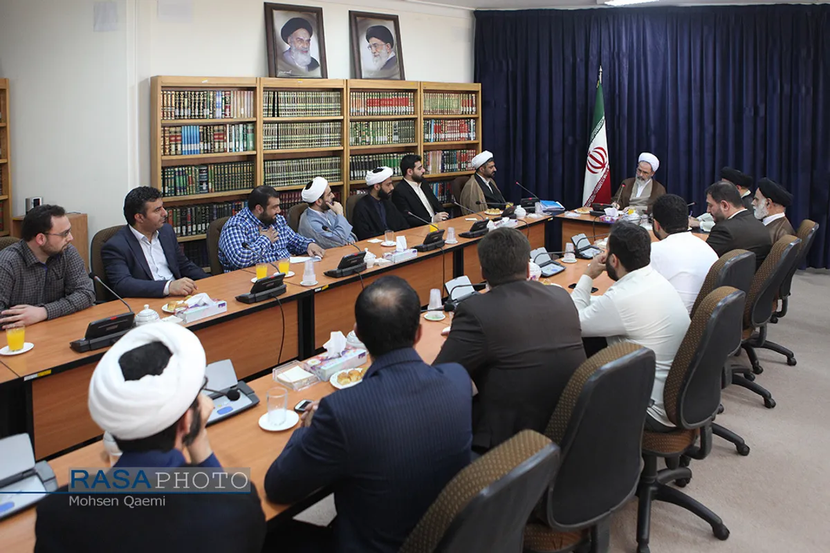 دیدار مدیرعامل و مسئولین خبرگزاری رسا با آیت الله اعرافی
