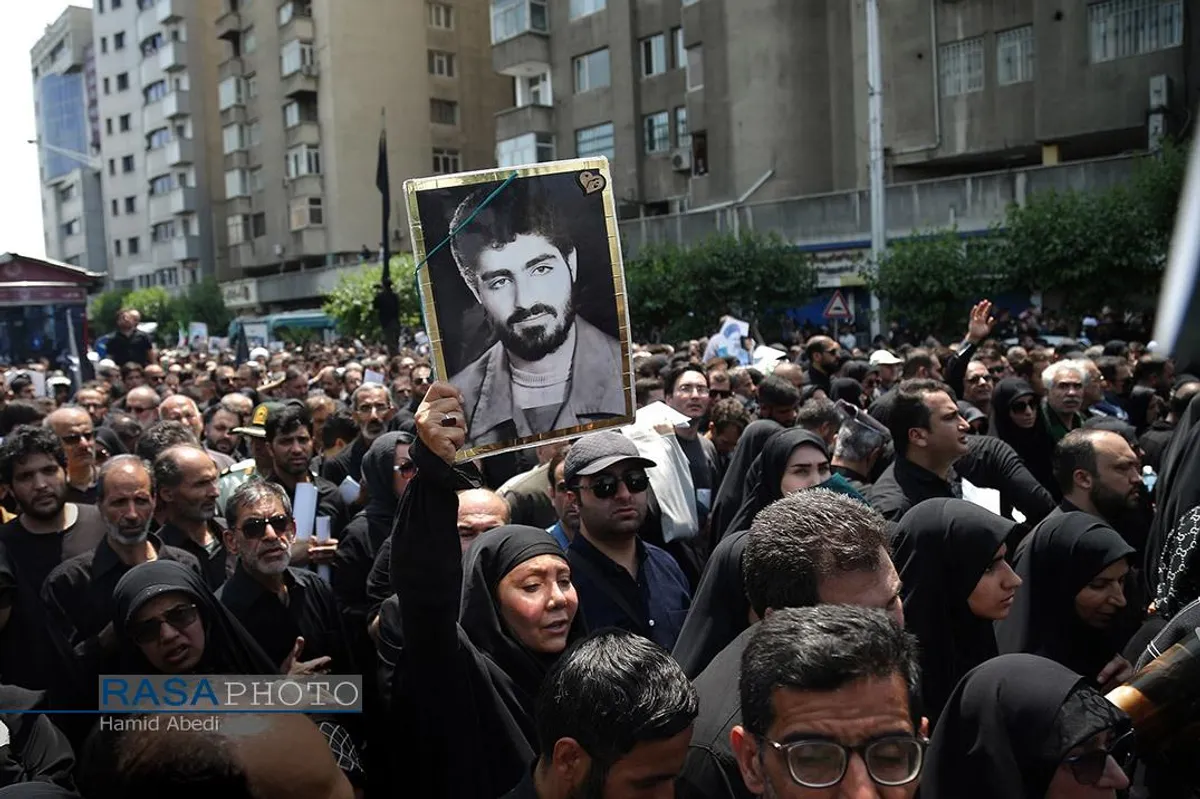 تشییع باشکوه شهدای خدمت در تهران