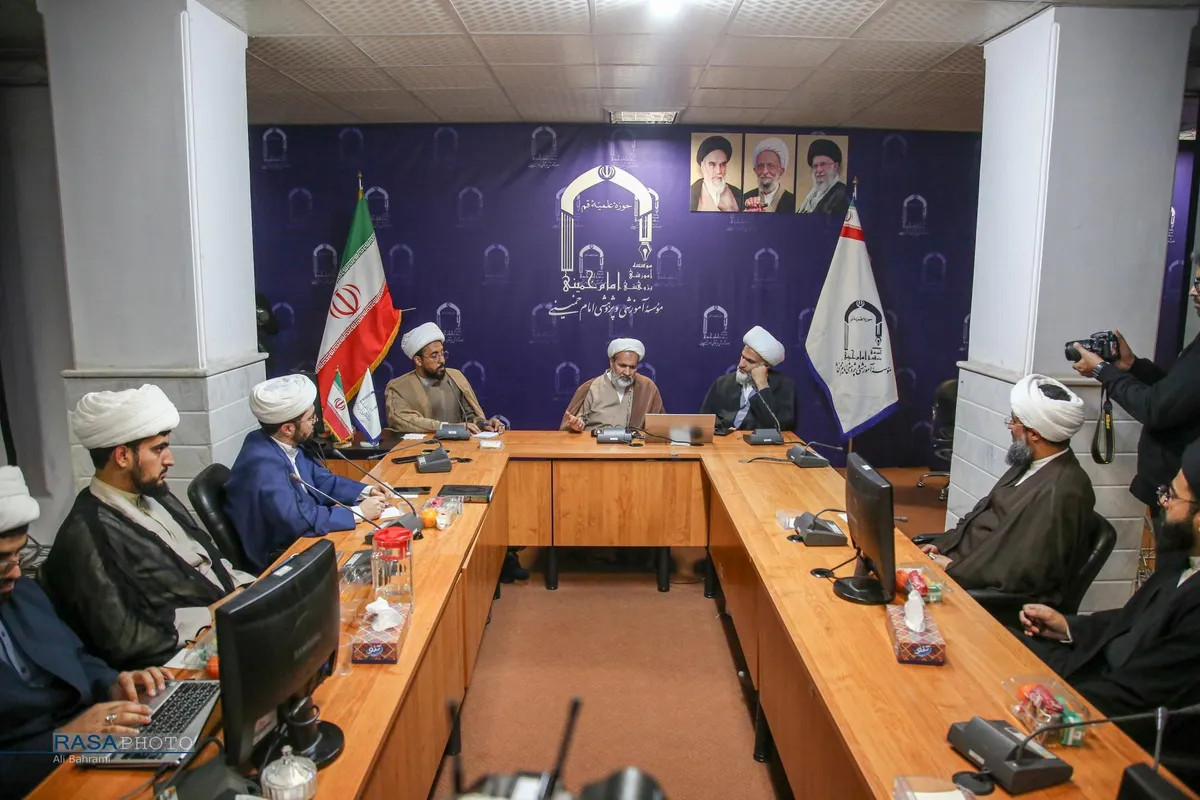 دومین نشست علمی هفتمین همایش کتاب سال حکومت اسلامی