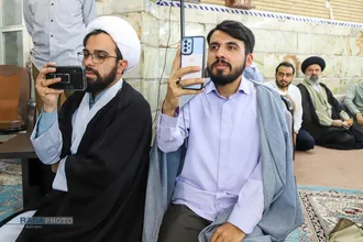 عمامه&zwnj;گذاری تعدادی از طلاب حوزه&zwnj;های علمیه در روز میلاد حضرت امام حسن عسکری (علیه&zwnj;السلام) توسط آیت الله شب&zwnj;زنده&zwnj;دار