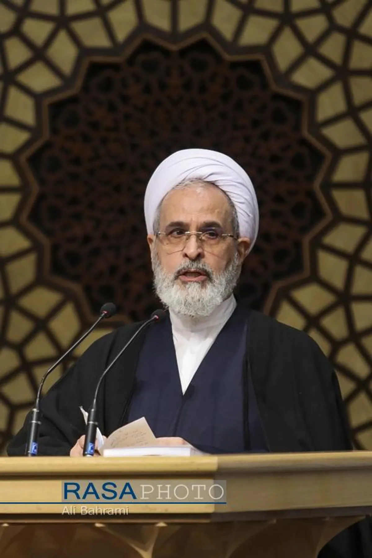 بیست هفتمین همایش کتاب سال و نهمین جشنواره مقالات حوزه