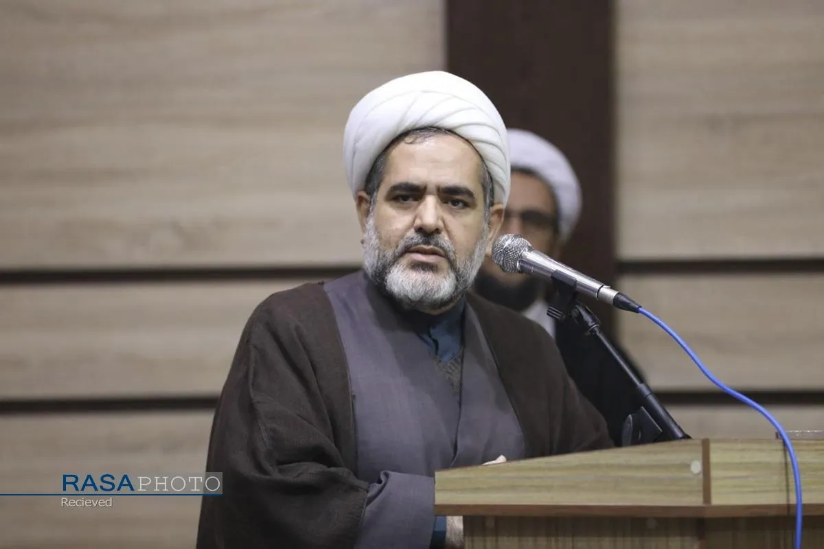 گردهمایی اساتید، طلاب مدارس علمیه ارومیه با حضور مسئول دبیرخانه شورای عالی حوزه&zwnj;های علمیه
