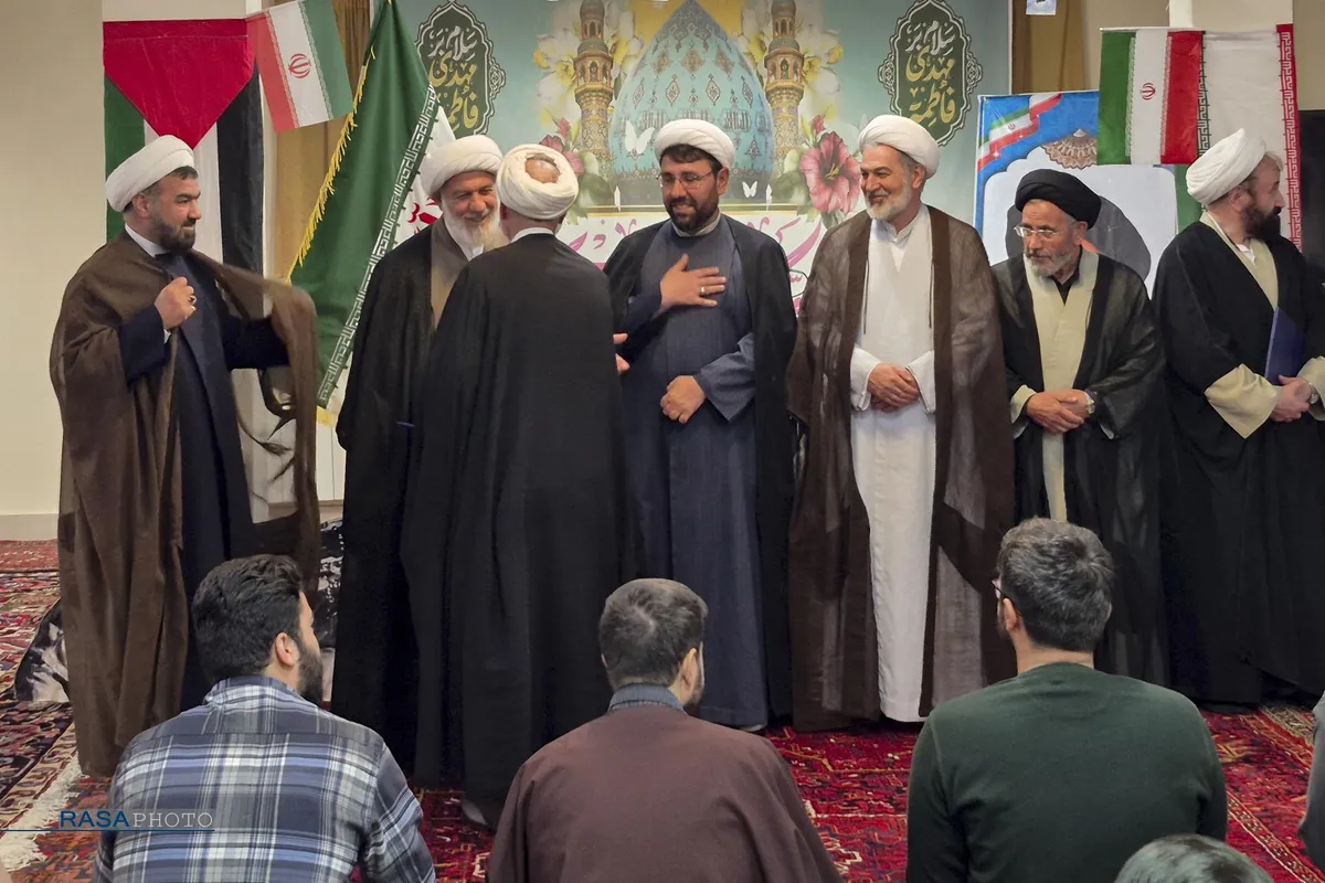 مراسم تجلیل از رزمندگان روحانی دفاع مقدس در تبریز