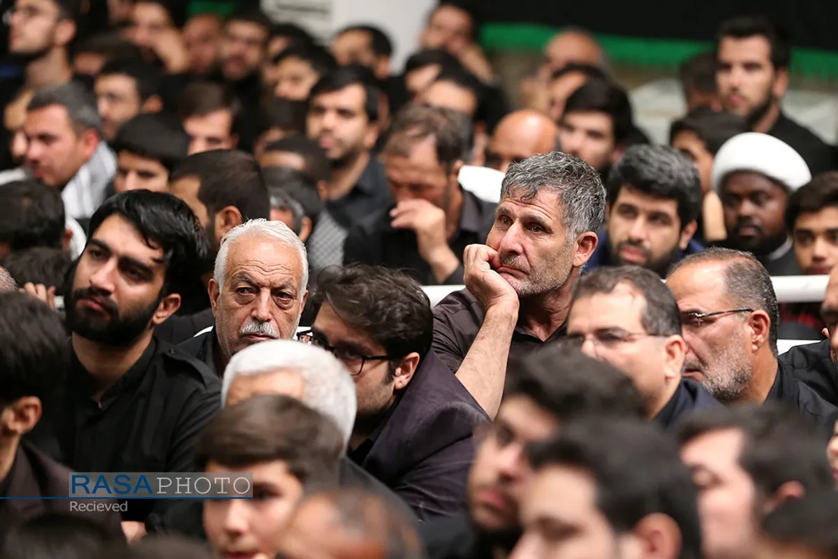 مراسم عزاداری حضرت اباعبدالله الحسین (علیه&zwnj;السلام) در شب تاسوعا با حضور رهبر انقلاب