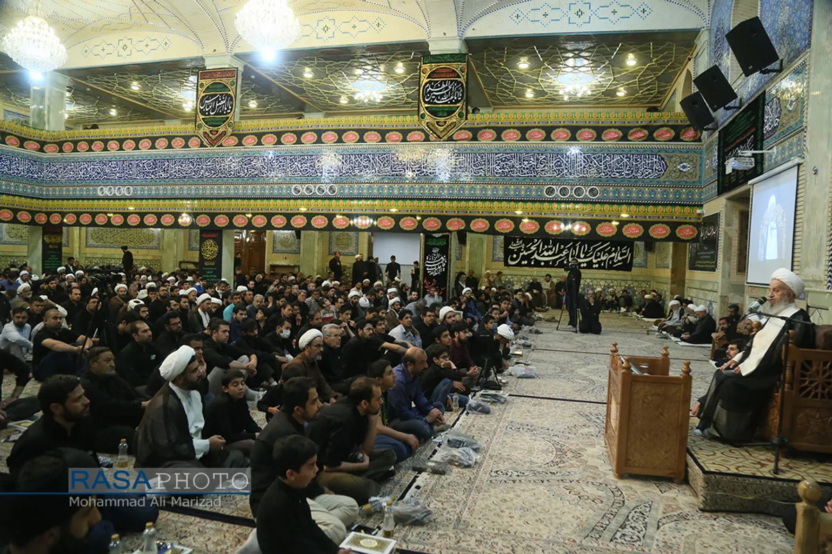 احیاء شب بیست و سوم ماه مبارک رمضان با حضور حضرت آیت الله مکارم شیرازی