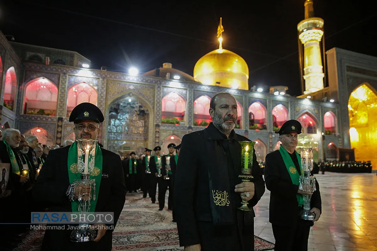 مراسم خطبه خوانی شب عاشورا در حرم مطهر رضوی&lrm;