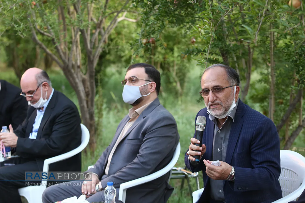 جلسه مدیران فرهنگی با آیت الله محمدی عراقی