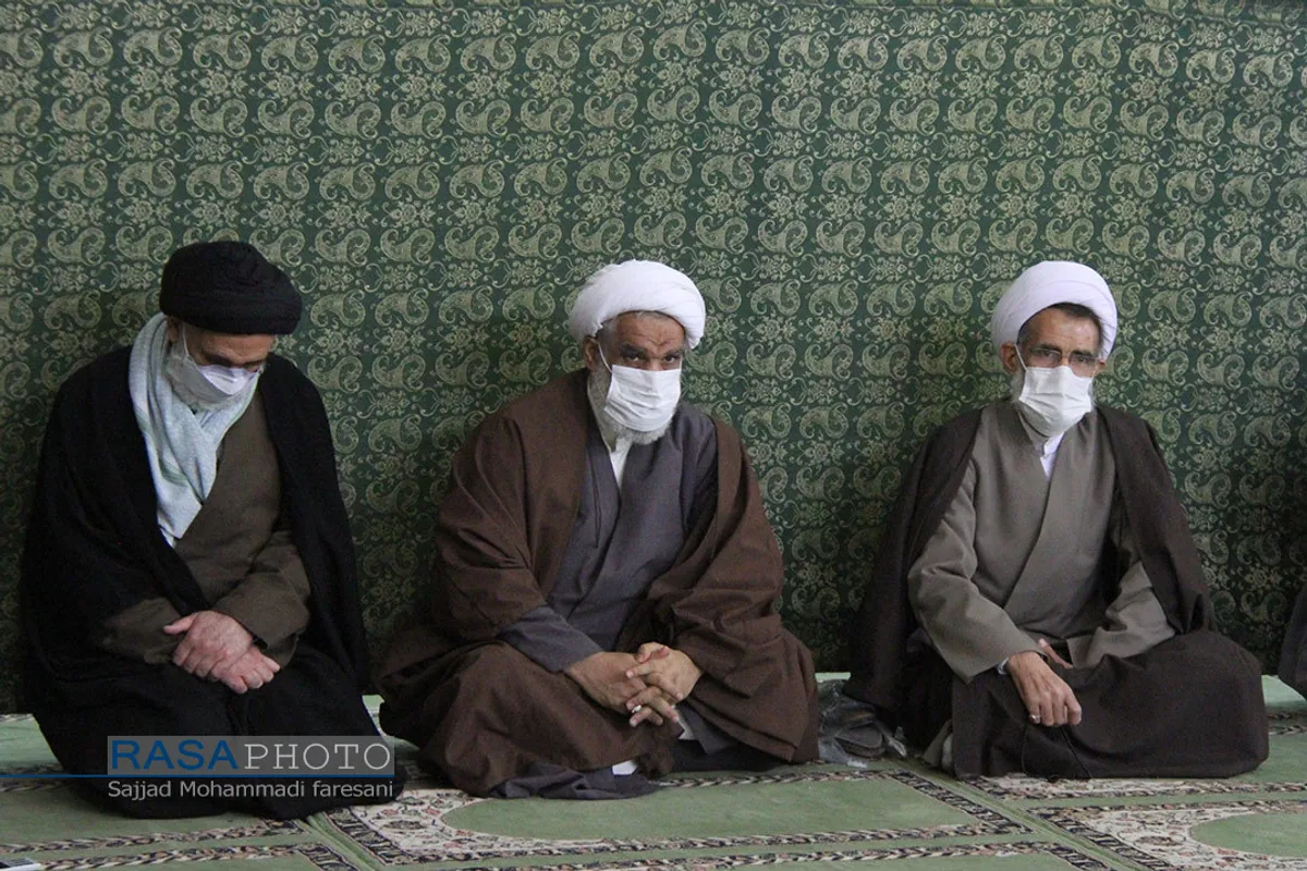مراسم بزرگداشت سربازان ولایت در شهرکرد با سخنرانی آیت الله کعبی