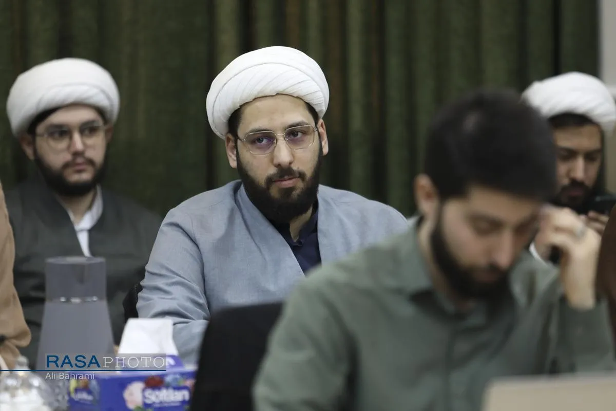 نشست نقد عملکرد یکساله دولت