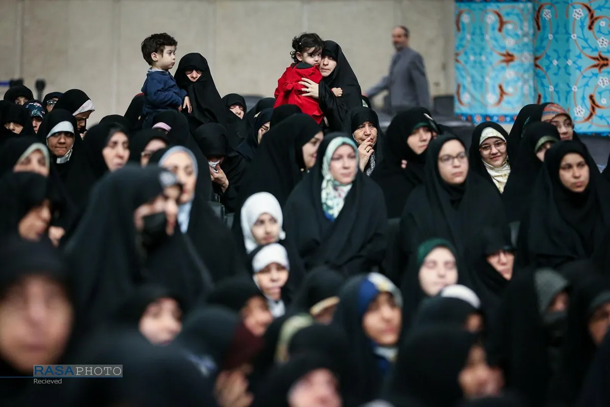دیدار مسئولان نظام و سفرای کشورهای اسلامی با رهبر معظم انقلاب
