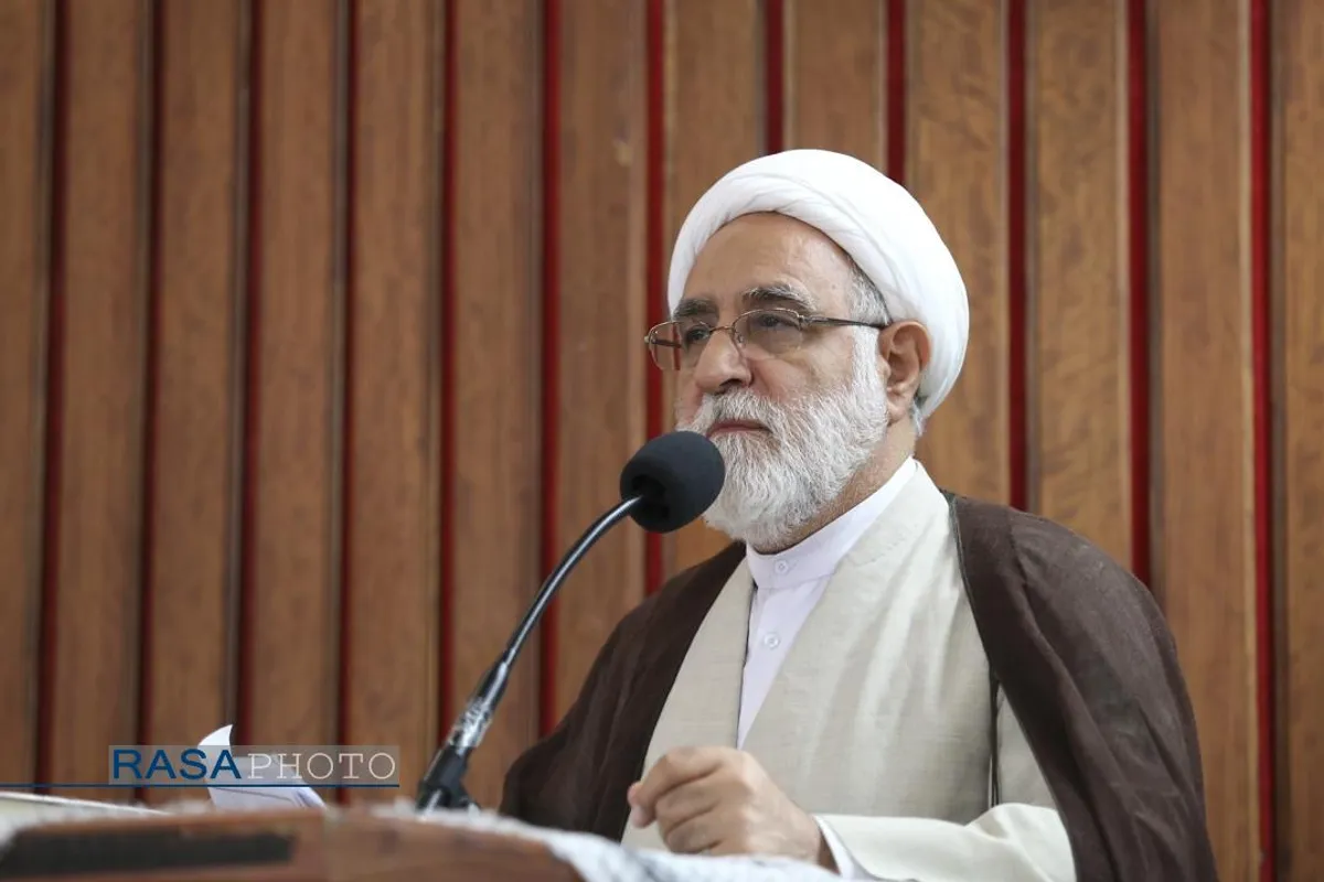 اولین اجلاسیه سراسری ایمان و&zwnj;امید امام خمینی (ره) در اندیشه امام خامنه&zwnj;ای