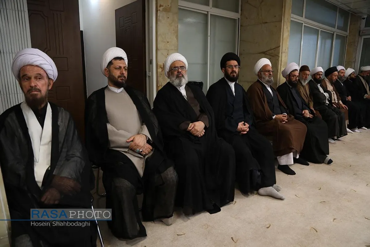عزاداری روز وفات کریمه اهلبیت (سلام&zwnj;الله&zwnj;علیها) در دفتر حضرت آیت الله نوری همدانی