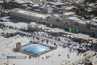 گلباران حرم حضرت فاطمه معصومه (سلام&zwnj;الله&zwnj;علیها) در سالروز ورود بانوی کرامت به قم