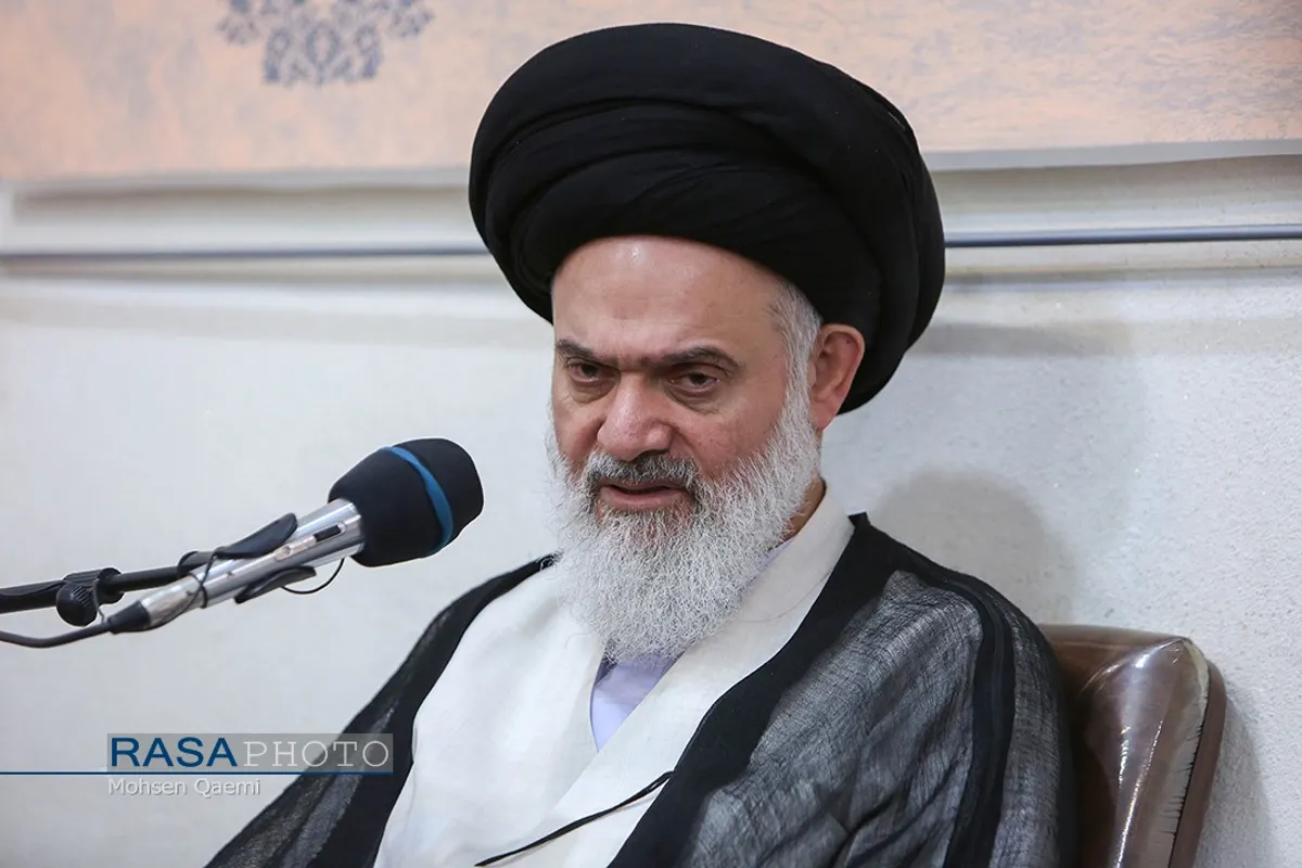 دیدار مدیرعامل و اعضای خبرگزاری رسا با رئیس جامعه مدرسین حوزه علمیه قم