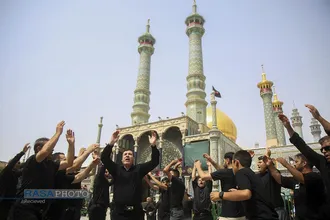 عزاداری روز اربعین حسینی (ع) در حرم حضرت معصومه (سلام&zwnj;الله&zwnj;علیها)