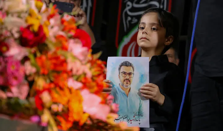 آیین وداع با شهدا در کاشان آیین وداع با شهدا در کاشان