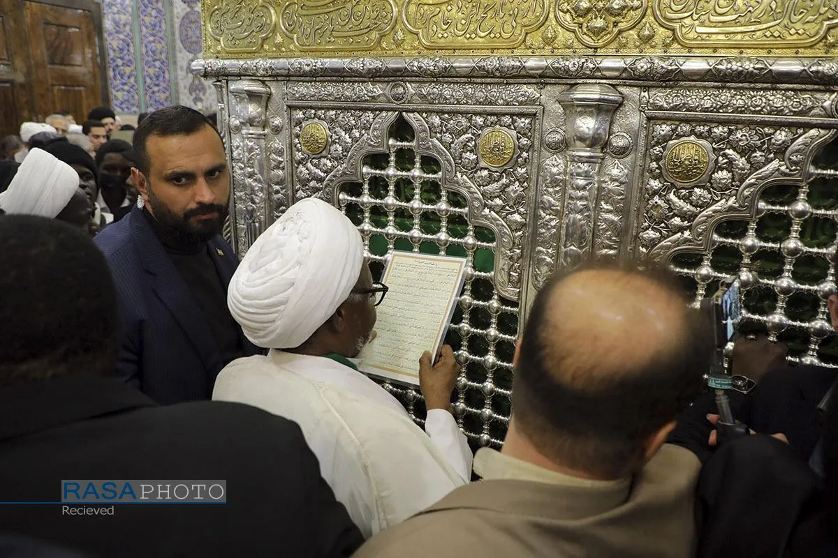 تشرف شیخ زکزاکی به زیارت حرم حضرت فاطمه معصومه (س)
