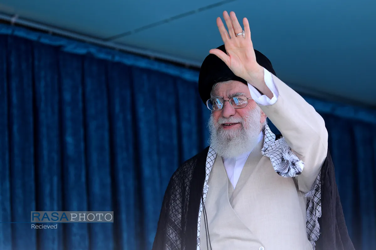 اقامه نماز عید فطر به امامت مقام معظم رهبری