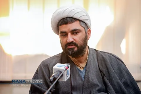 نقد انقلابیون به عملکرد مؤسسه تنظیم و نشر از موضع خیرخواهی است