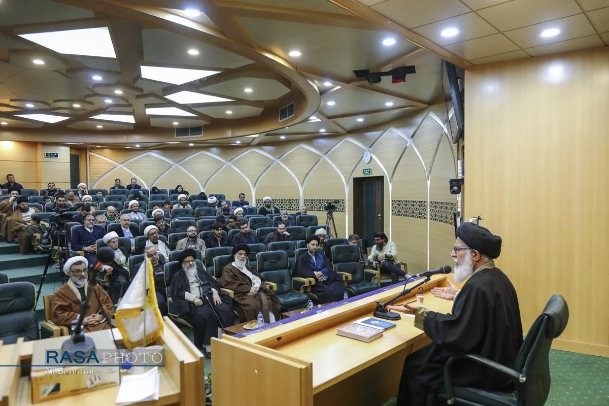 سومین آئین بزرگداشت و پیشواز دهه مبارک مهدویت