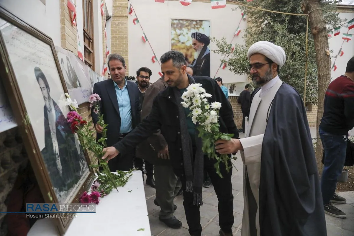 تجدید بیعت اهالی رسانه قم با آرمان&zwnj;های امام راحل، مقام معظم رهبری و انقلاب اسلامی