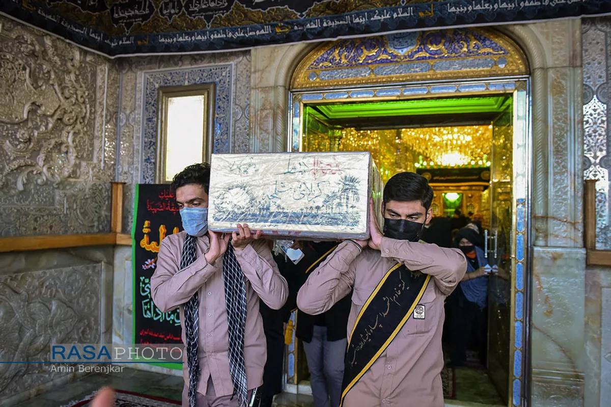 آیین گلاب شویی مضجع شریف حضرت احمدبن موسی الکاظم (ع) &lrm;&lrm;