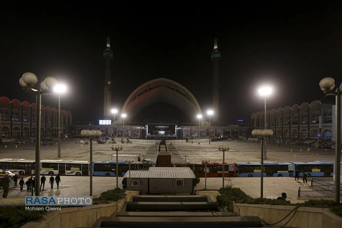 آخرین مراحل آماده سازی محل برگزاری بزرگترین وداع تاریخ