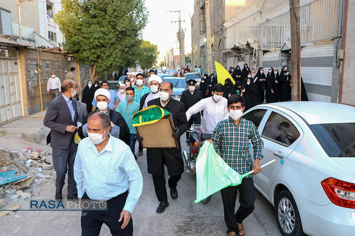 جشن میلاد امام رضا (ع) با حضور خادمان آستان قدس رضوی در اهواز