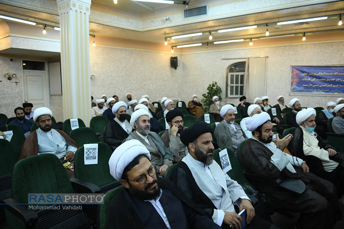 جلسه تبیین سیاست&zwnj;های اقتصادی دولت در شرایط کنونی
