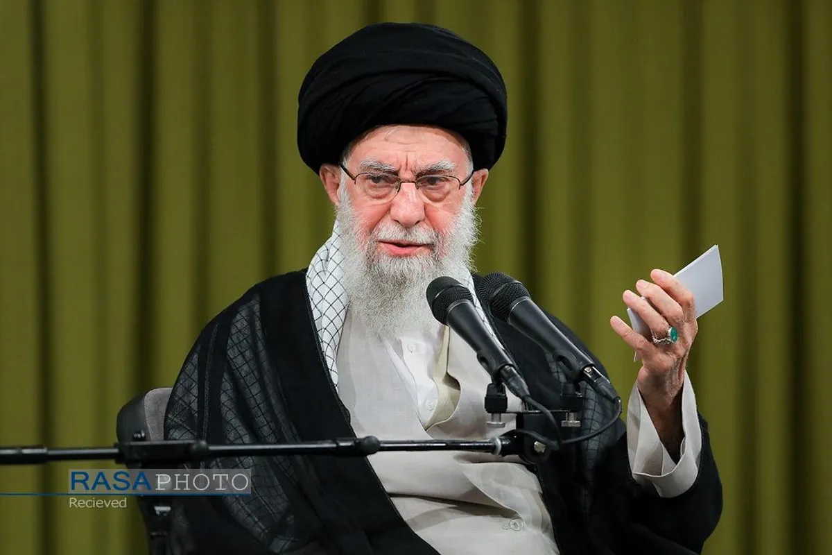 دیدار مردمی رهبر معظم انقلاب در آستانه انتخابات ریاست جمهوری در روز عید غدیر