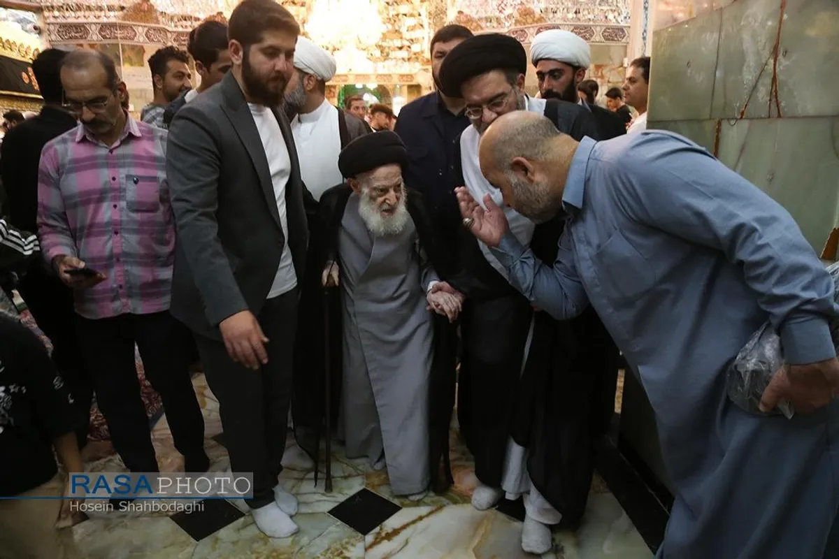 تشرف حضرت آیت الله شبیری زنجانی به حرم حضرت فاطمه معصومه (سلام&zwnj;الله&zwnj;علیها)
