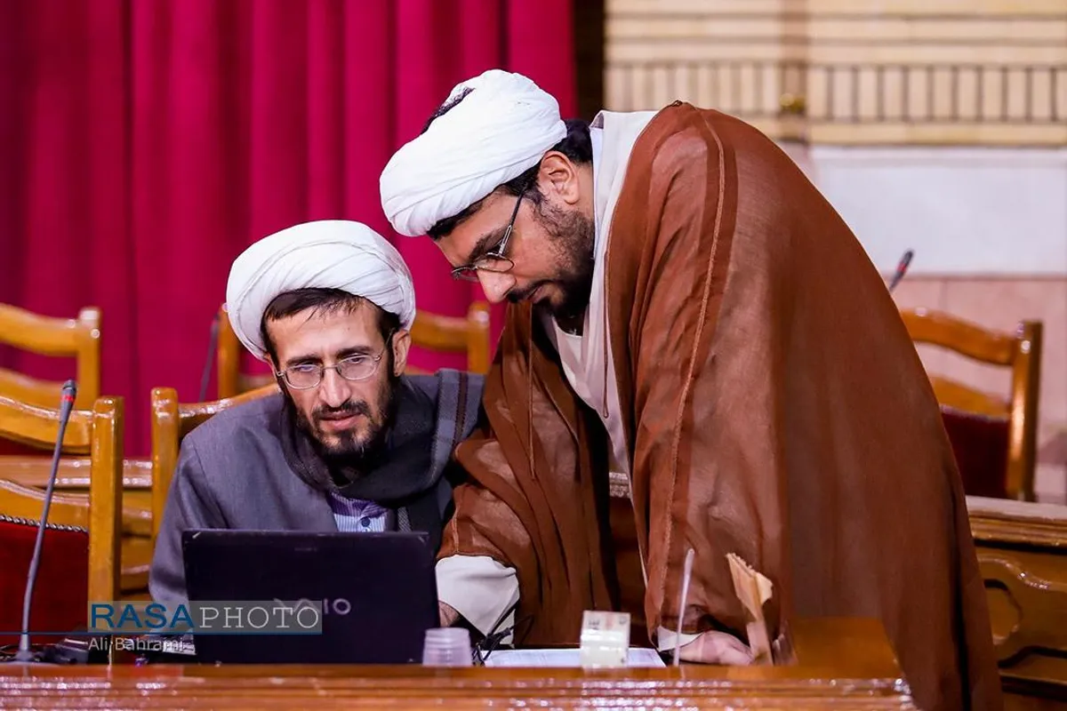 پنجمین مدرسه فصلی زمستانه پژوهشگاه فقه نظام با موضوع &laquo;اقتصاد مردمی از مبانی تا الگوهای علمی&raquo;، با حضور و سخنرانی آیت الله محسن اراکی