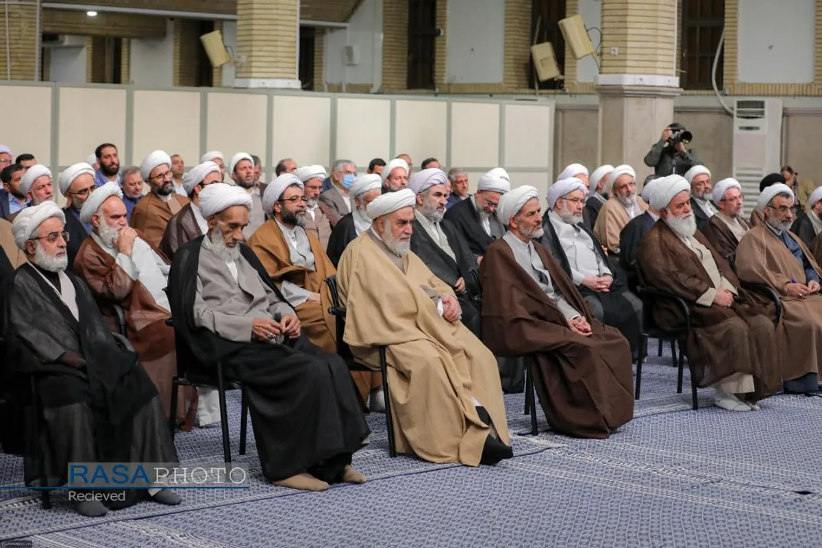 دیدار اعضای ستاد برگزاری کنگره بین&zwnj;المللی بزرگداشت علامه طباطبائی با رهبر انقلاب