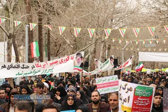 بعثت انقلاب | راهپیمایی پرشکوه مردم اصفهان در یوم الله 22 بهمن