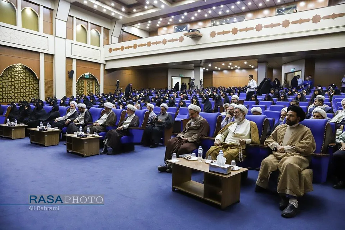 آیین مشترک آغاز سال تحصیلی ۱۴۰۳_۱۴۰۴ حوزه&zwnj;های علمیه خواهران و جامعه&zwnj;الزهرا (س)
