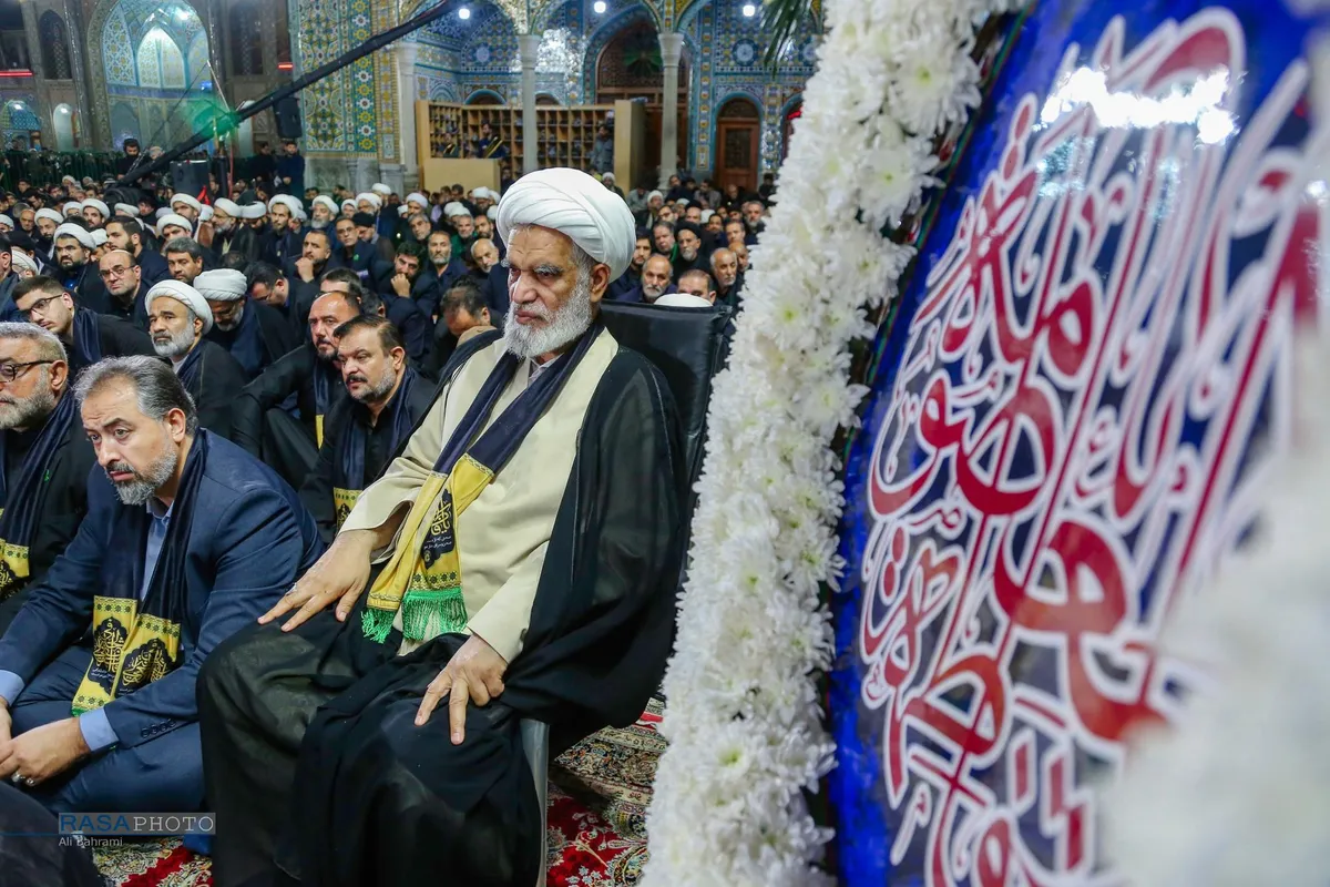 آیین شمعدان&zwnj; در شام رحلت بانوی کرامت (س)