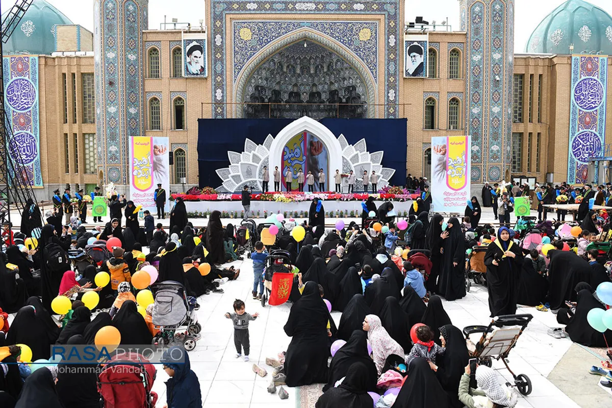 راهپیمایی کالسکه ای پدر و مادرها با عنوان "امید آینده"