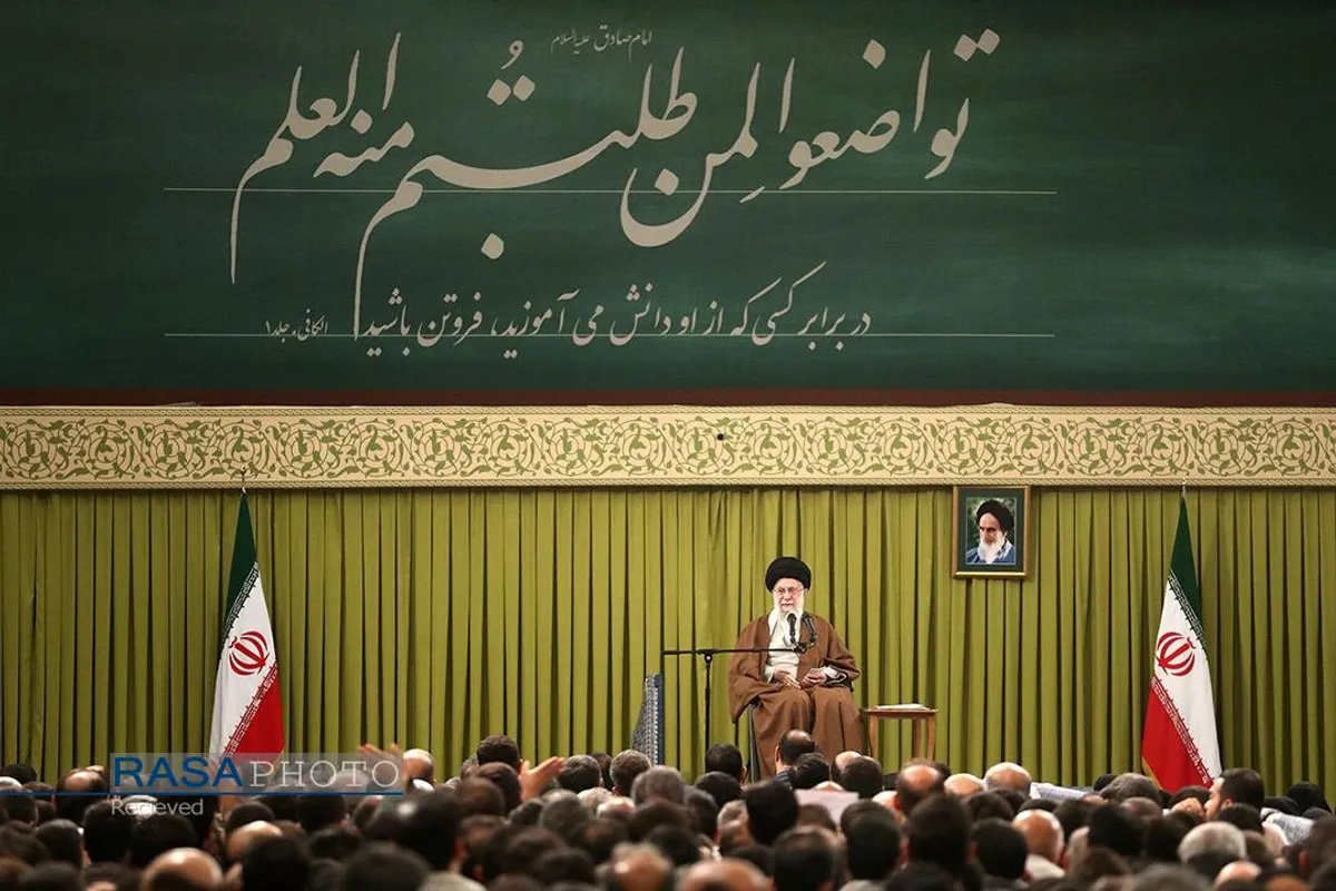 دیدار معلمان با رهبر معظم انقلاب