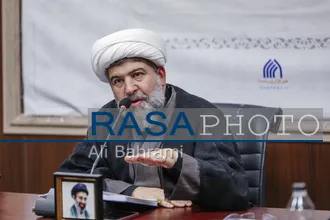 نشست بازخوانی خونخواهی رهبر شهید انقلاب از منظر مطالعات قرآنی و روایی

