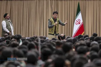 دیدار دانش&zwnj;آموزان و دانشجویان با رهبر معظم انقلاب
